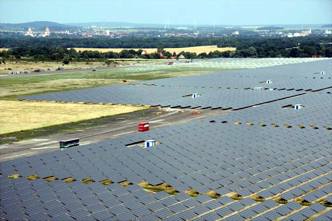 Waldpolenz Solar Park photovoltaic field in Germany