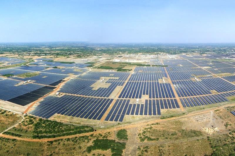 Kamuthi Solar Power Project in Tamil Nadu, India